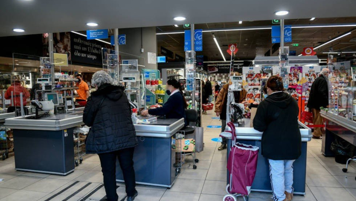 Πληθωρισμός: Προς νέο ρεκόρ τον Μάιο - Τι θα γίνει με fuel pass, ΕΦΚ και ΦΠΑ