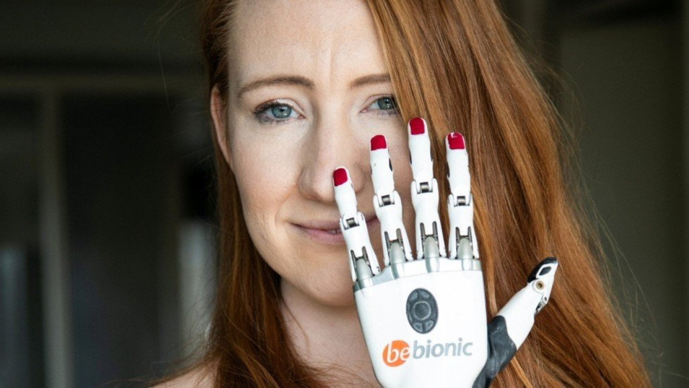 Ένια Έγκμοντ, η βιονική γυναίκα