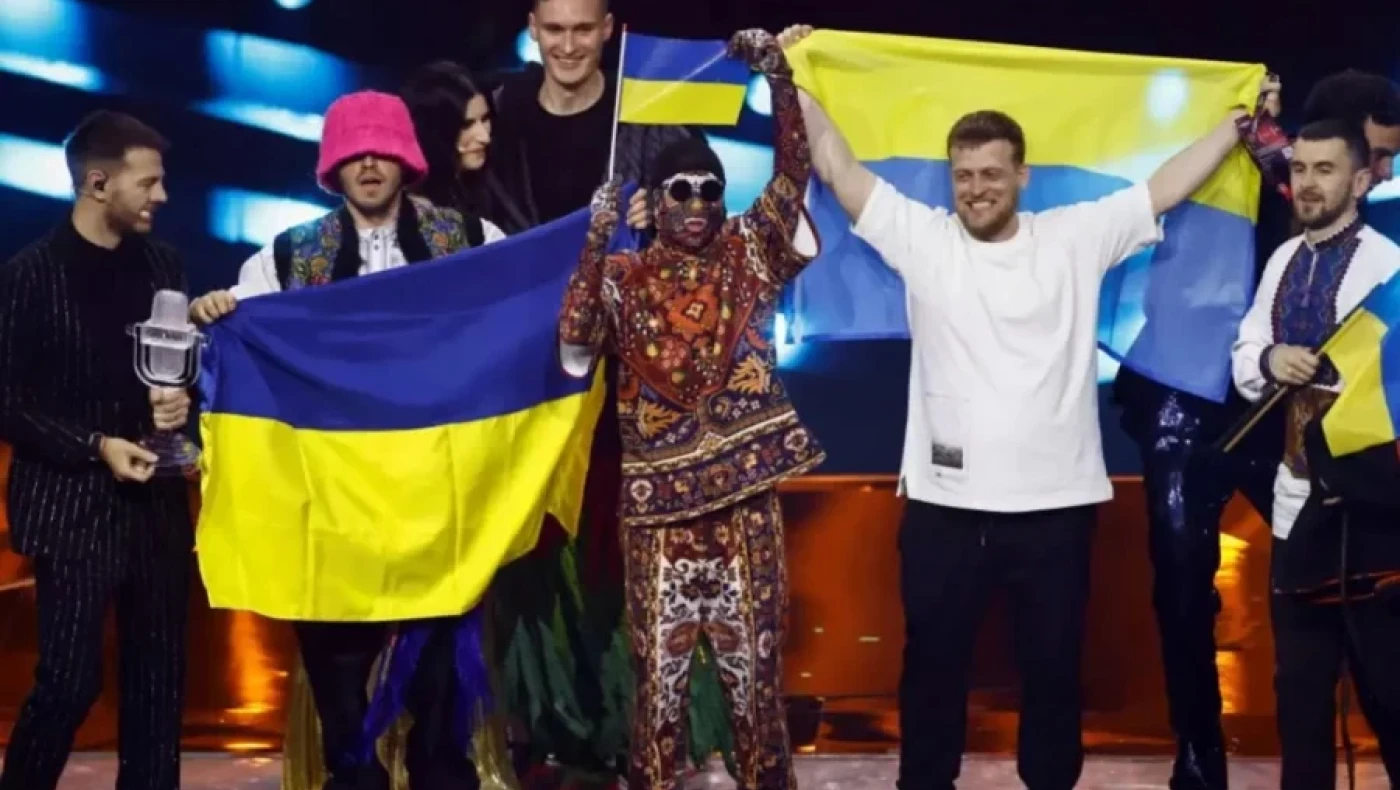 Eurovision: Στο σφυρί το τρόπαιο της Ουκρανίας, τα λεφτά στον στρατό