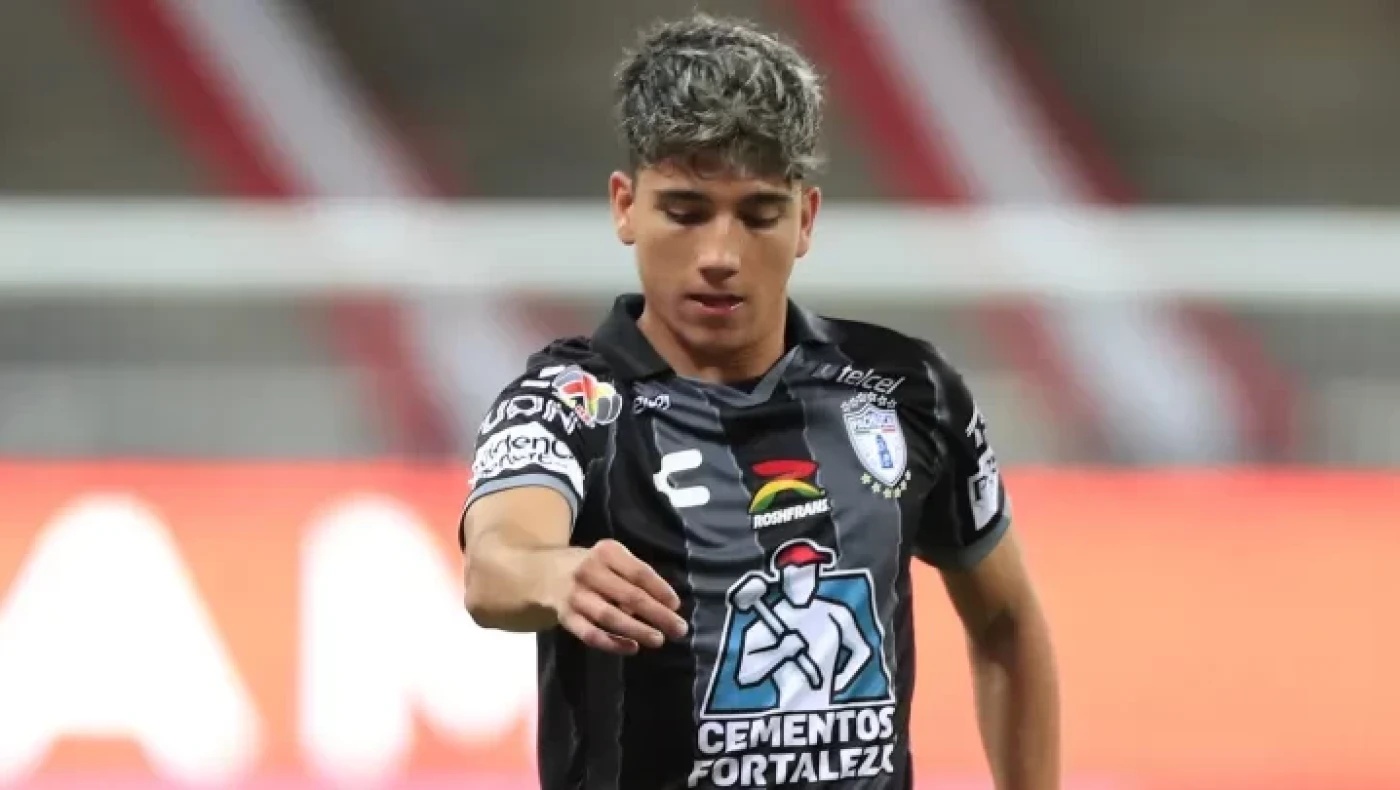 Ο υπερβάλλον ζήλος ﻿για τον Κέβιν Άλβαρεζ, ο Λύρατζης και ο Σάστρε