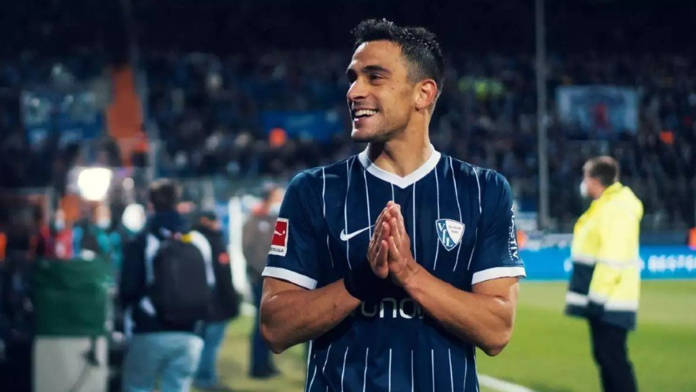 Στη Μπόχουμ έως το 2023 ο Βασίλης Λαμπρόπουλος!