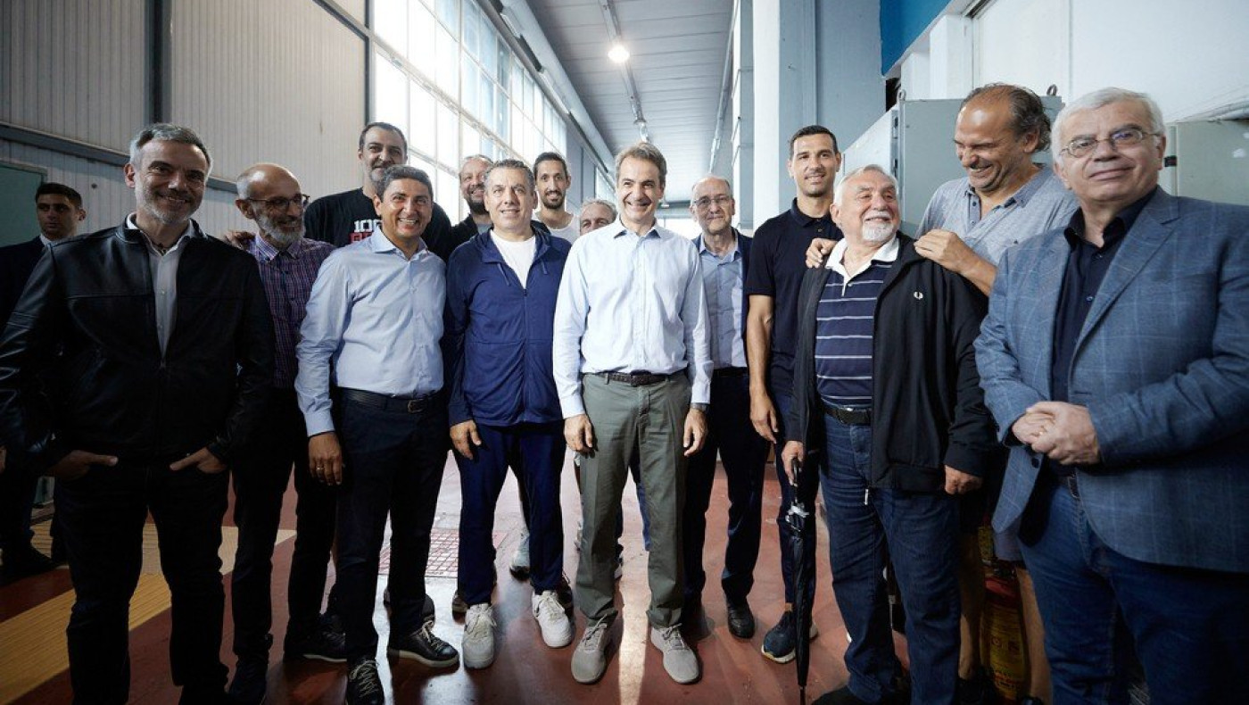 Μητσοτάκης: Η συνάντηση με Πρέλεβιτς – Ζήση, ο ΠΑΟΚ και οι selfie με γιαγιάδες στη Θέρμη