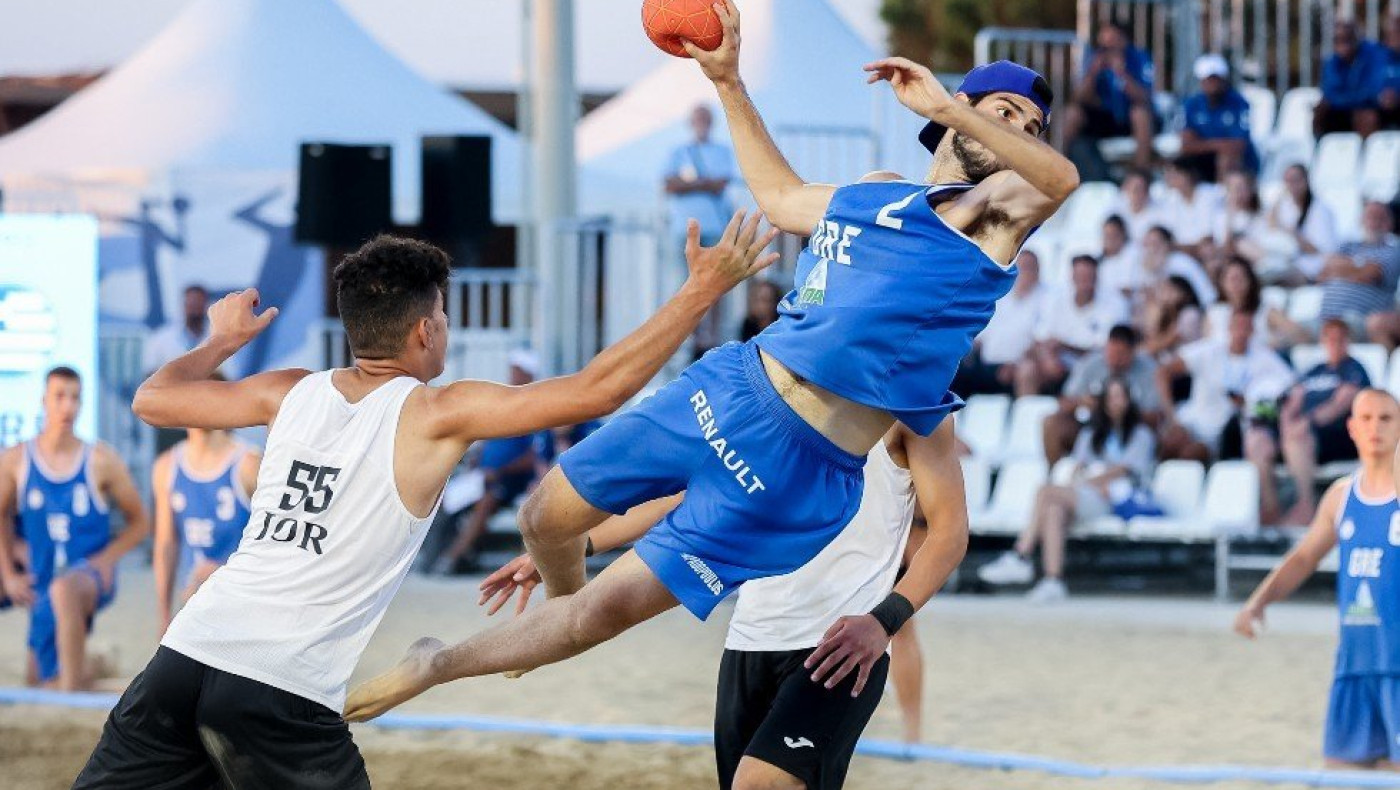 Παγκόσμιο Μπιτς Χάντμπολ: Η πρεμιέρα για έφηβους και νεάνιδες