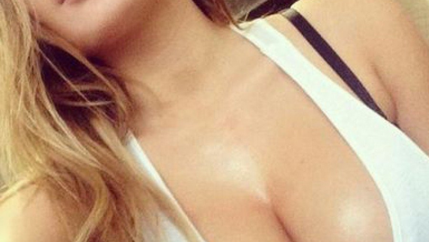 Η νέα μόδα των selfies με τα ιδρωμένα κορμιά (Pics)
