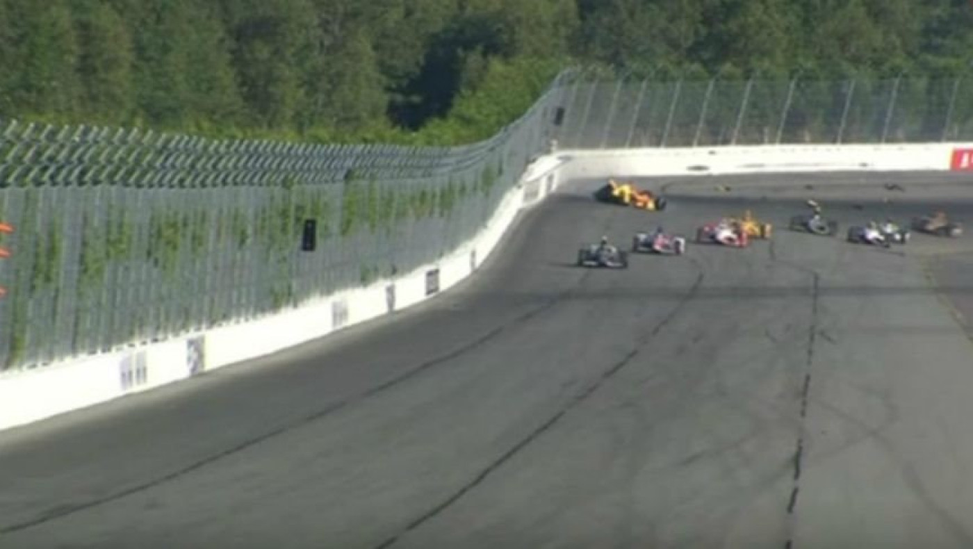 Χαροπαλεύει πρώην οδηγός της Formula 1 (video)