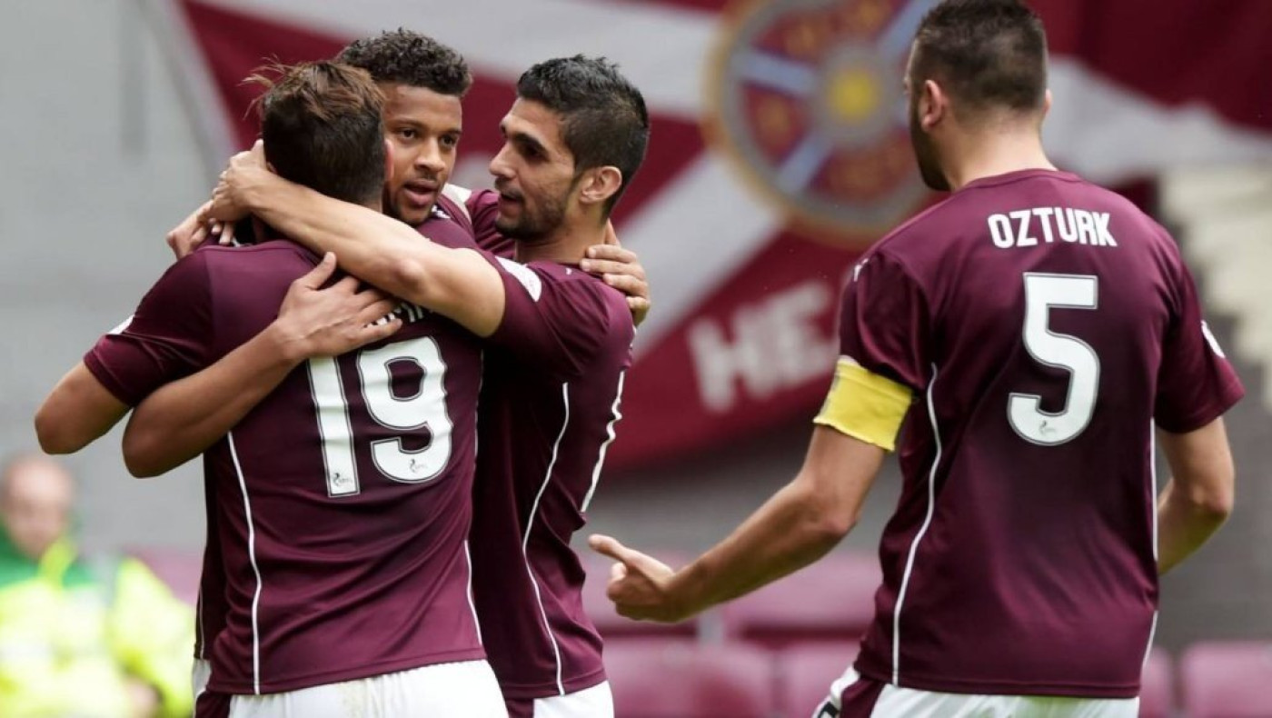 Προελαύνει η Χαρτς