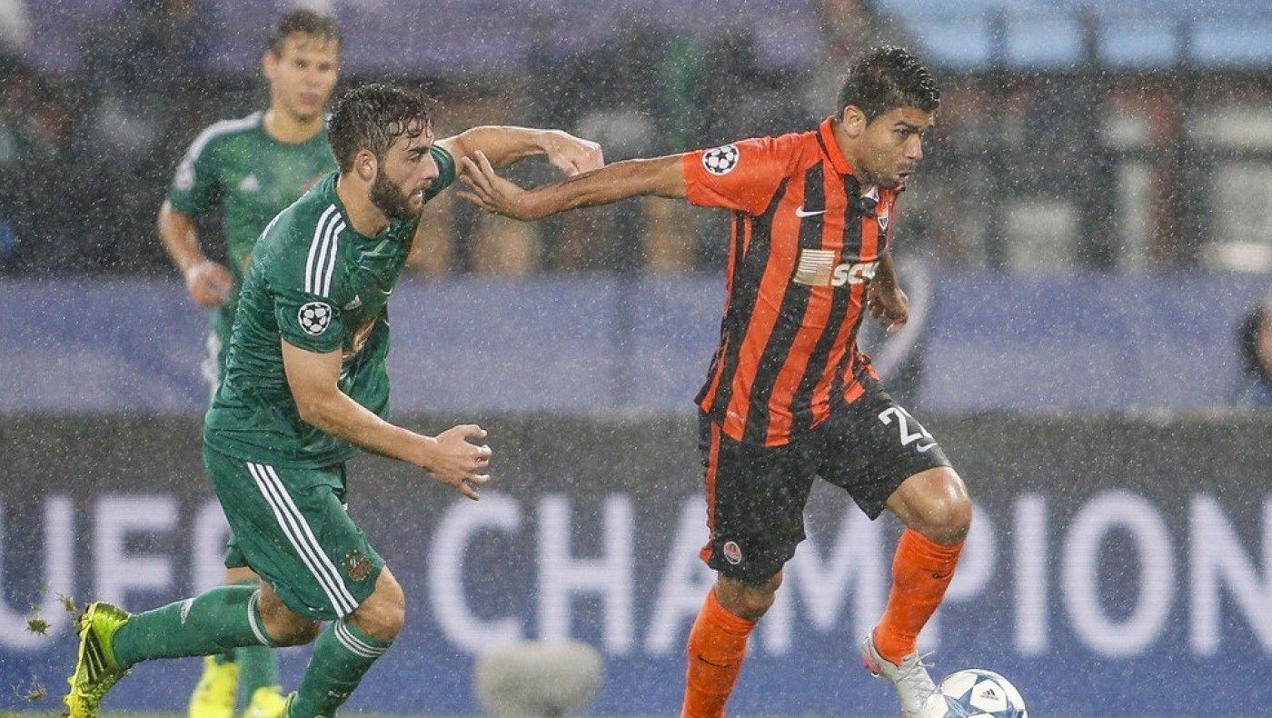 Η φοβερή εκτέλεση φάουλ της Ραπίντ (VIDEO)