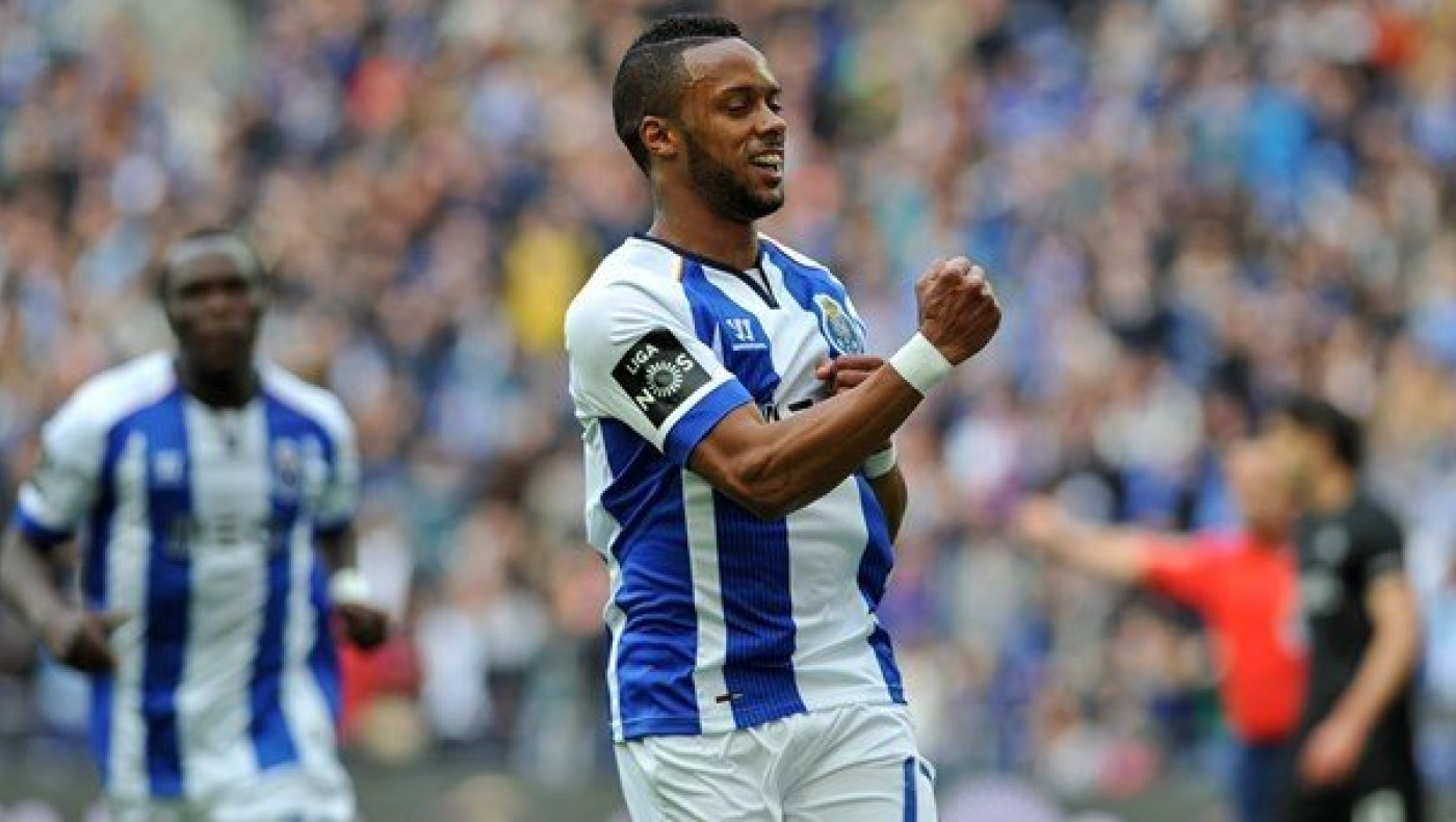 Πλησιάζει ο Ερνάνι στον Ολυμπιακό