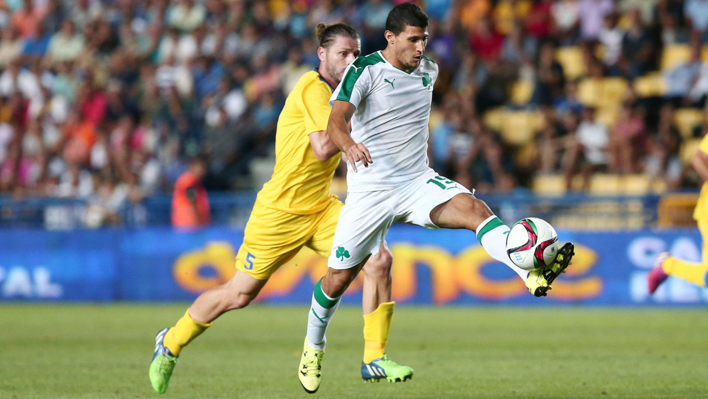 Επιμένει για Καρέλη η Γκενκ