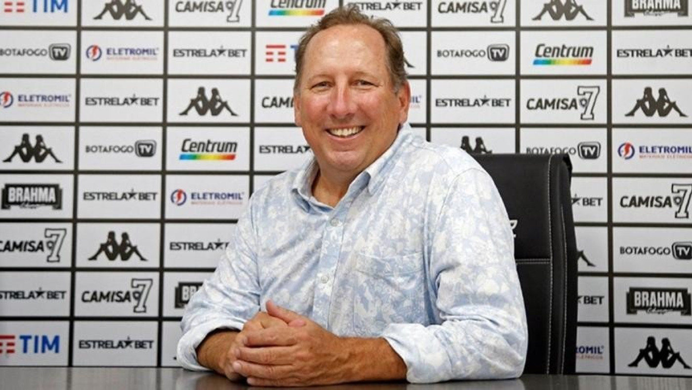 Στα χέρια του Τζον Τέξτορ η Λιόν