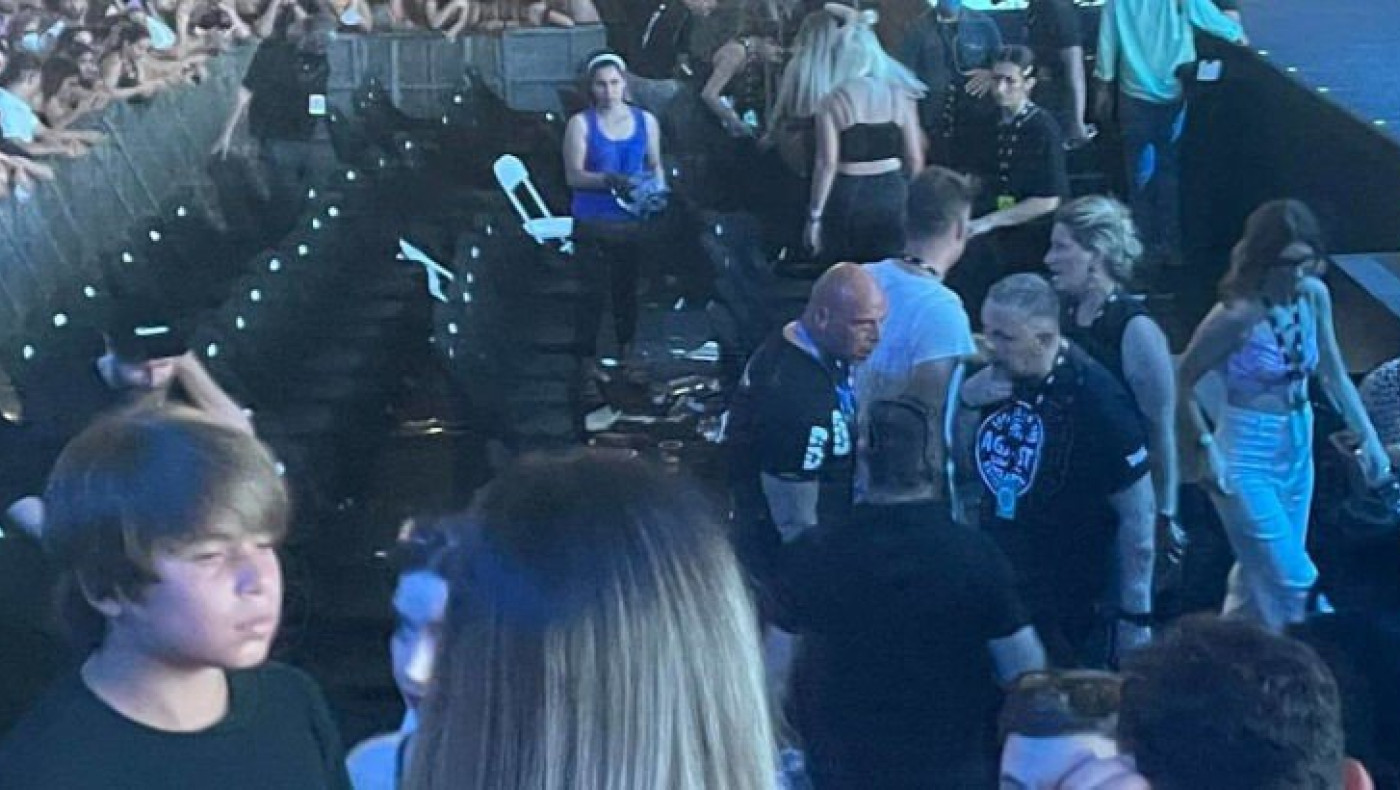 MAD VMA 2022: Μεγάλη συμπλοκή μεταξύ των Light, Snik και Τρανού