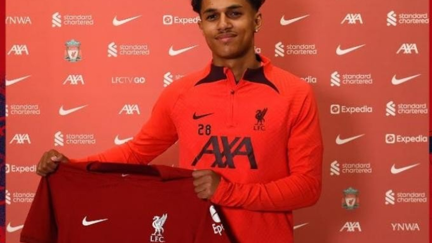 Επίσημα στη Λίβερπουλ ο Φάμπιο Καρβάλιο