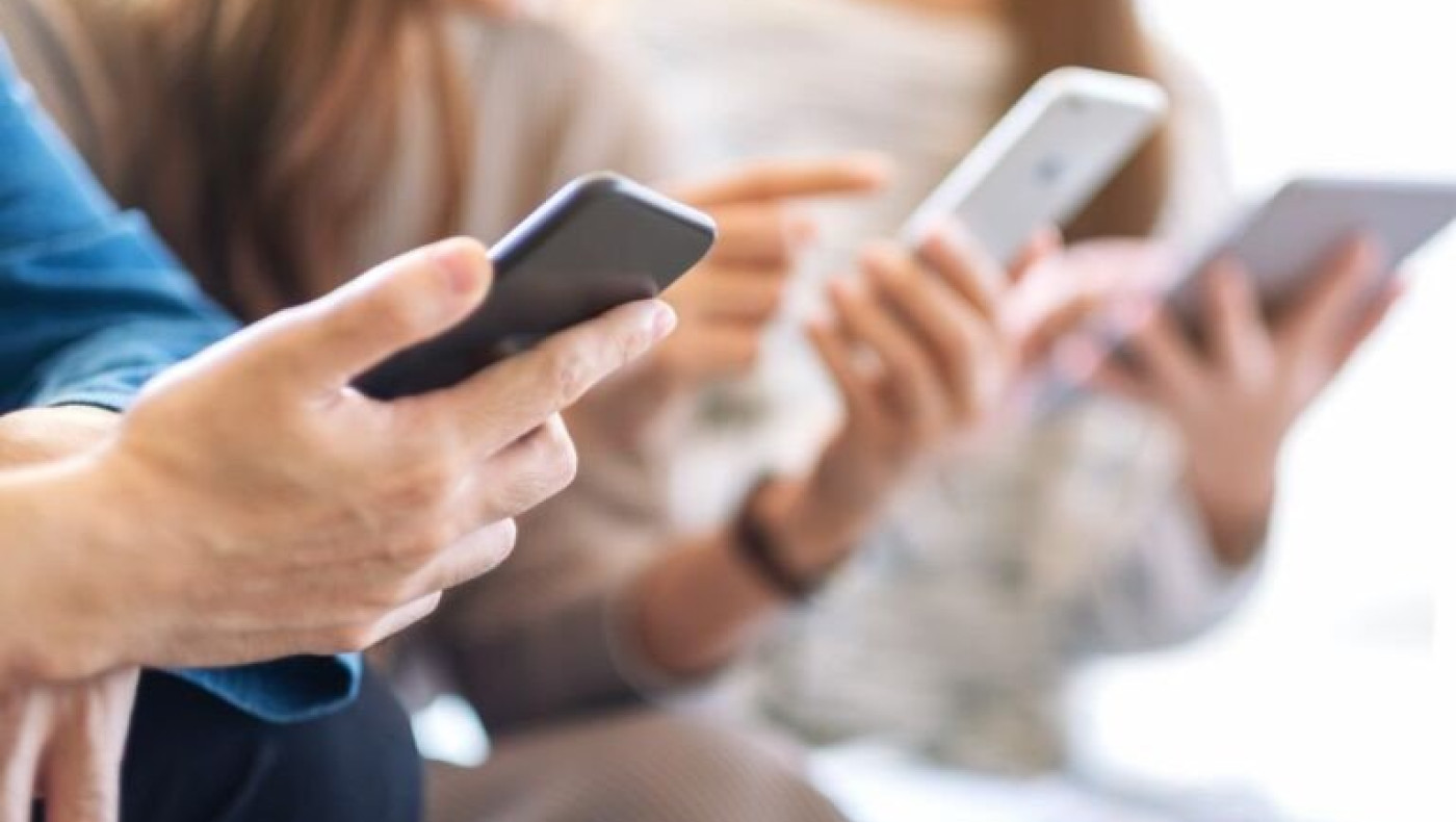 «Μπανάλ» τα rapid test- Εφαρμογή κινητού ανιχνεύει τον covid-19 μέσω της... φωνής