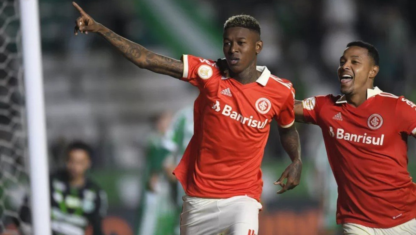 Βιτάο: Συμφώνησε εκ νέου με την Ιντερνασιονάλ, χάλασε με την ΑΕΚ