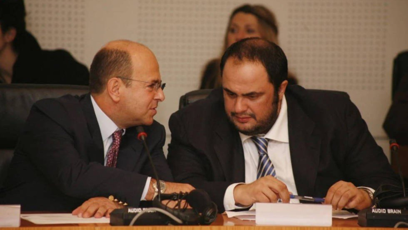 Με τον Βαγγέλη Μαρινάκη στην κεντρική σκηνή άρχισαν ήδη να συμβαίνουν σημεία και τέρατα...