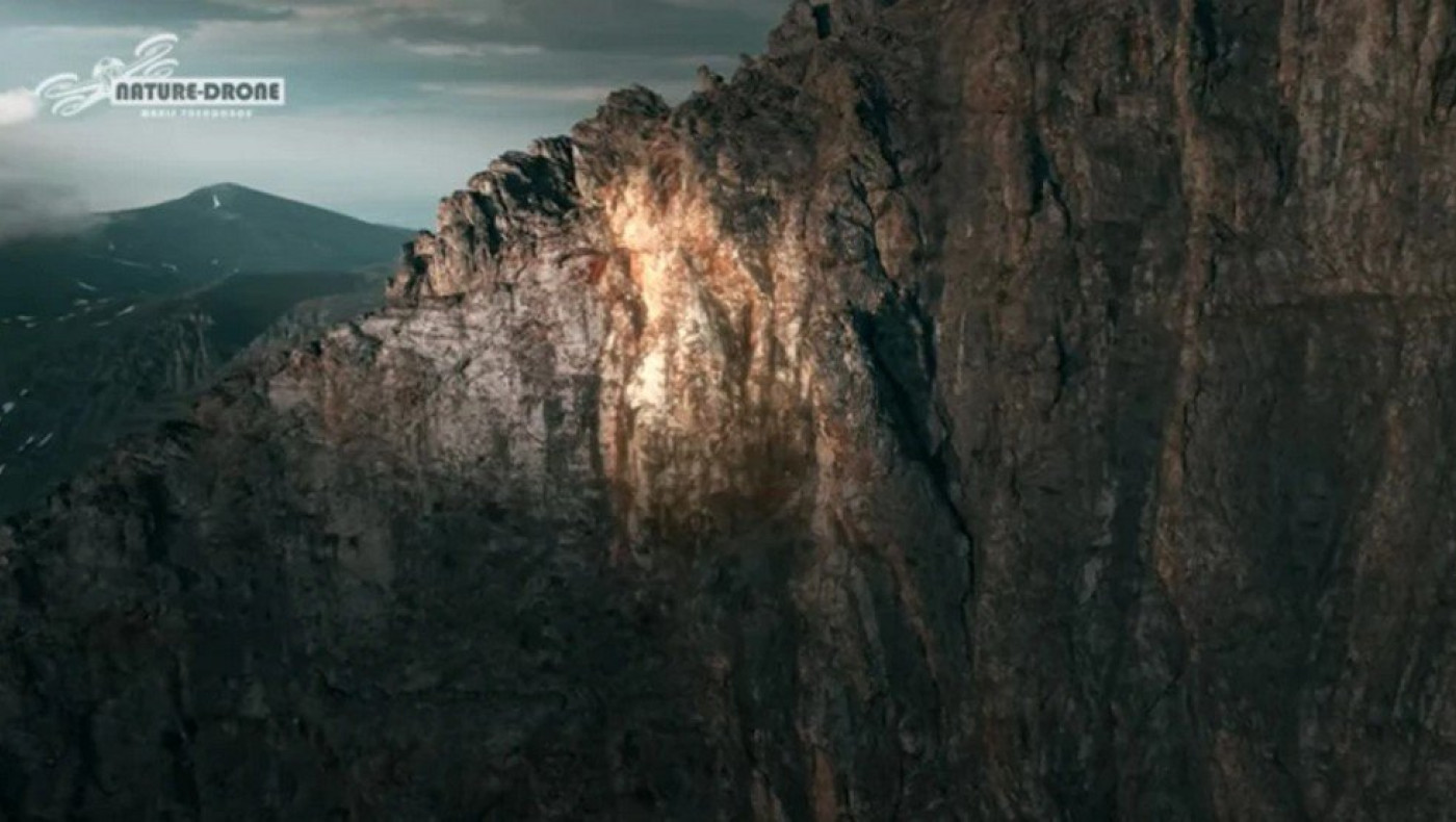 Το πρόσωπο του Δία στην κορυφή του Ολύμπου; - Δείτε βίντεο με την… οφθαλμαπάτη