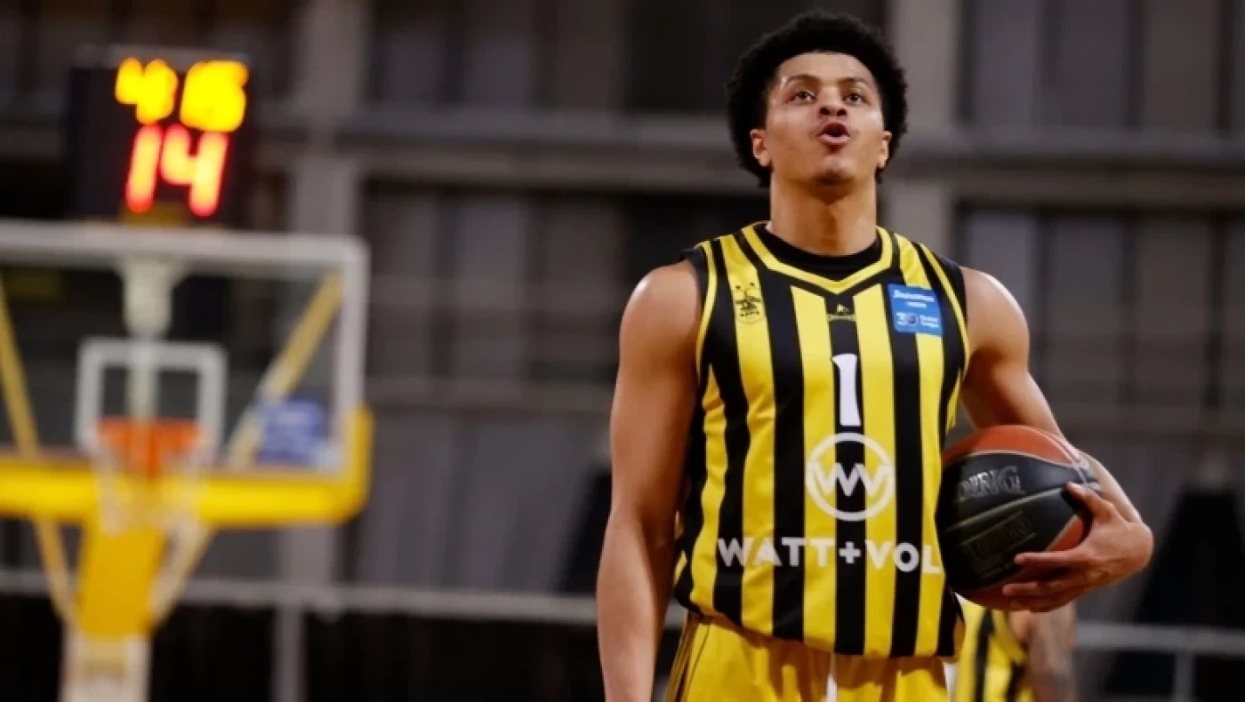 Άρης: Μάχη για τον Κάουαν