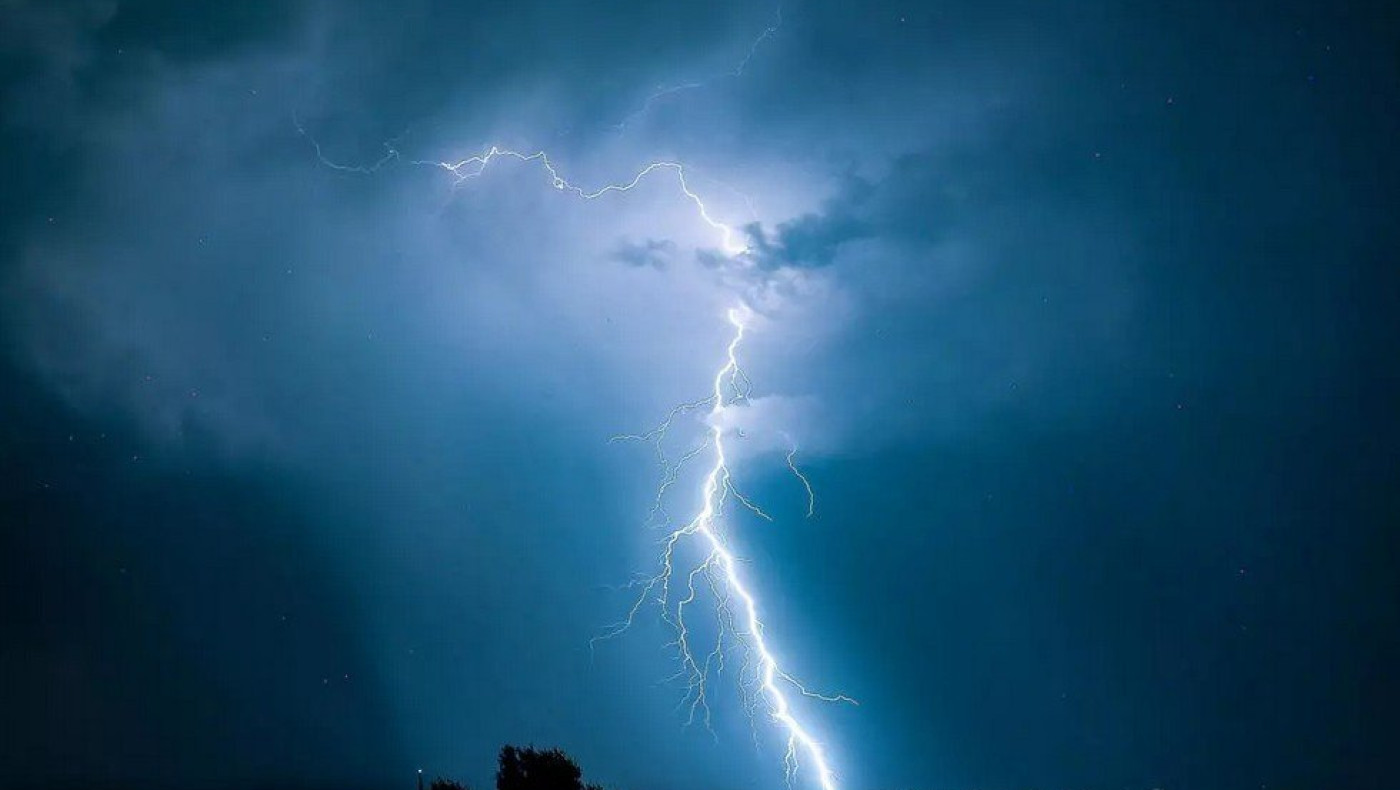 Θεσσαλονίκη: Κεραυνός χτύπησε αεροπλάνο σε πτήση από την Αθήνα – Τι λέει ένας από τους επιβάτες