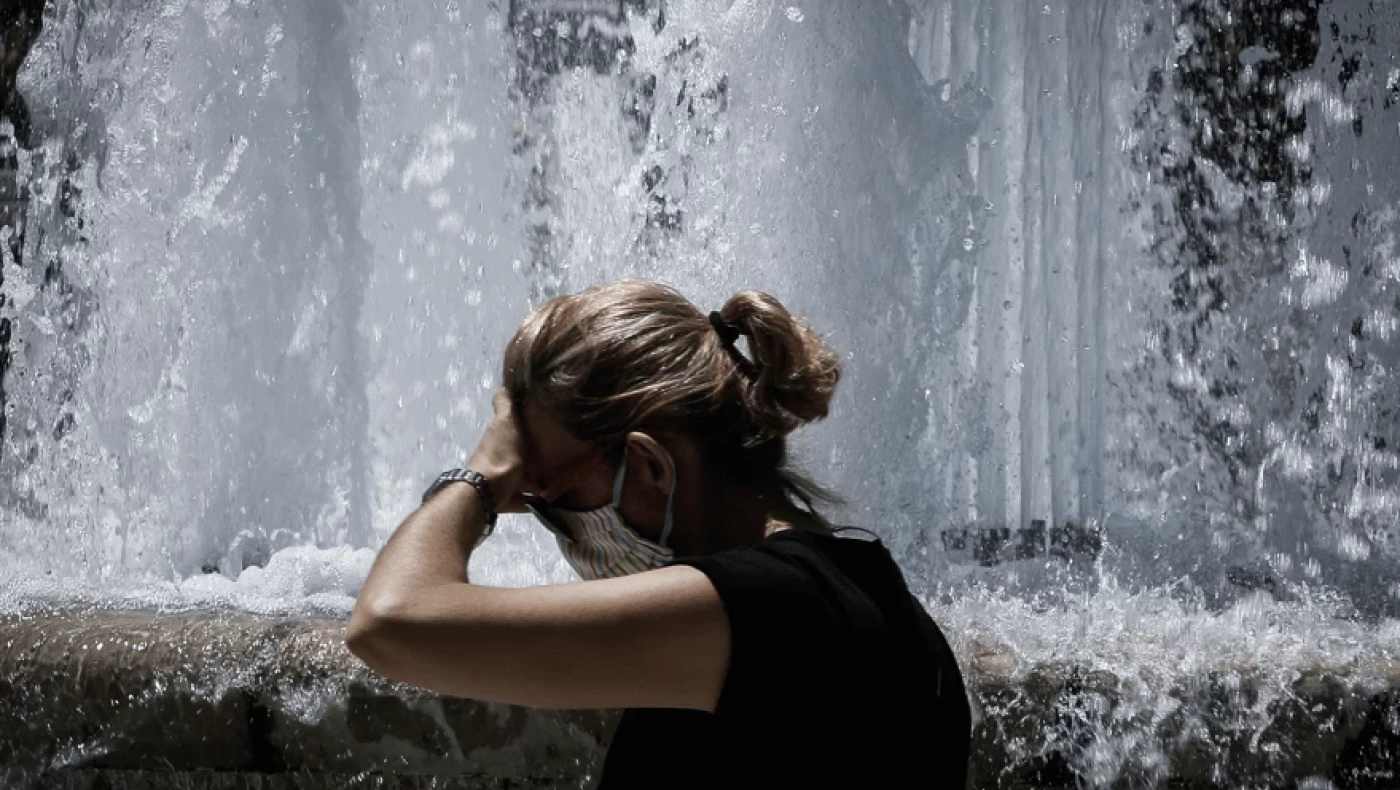 Καιρός: Στους 39 βαθμούς ο υδράργυρος σήμερα - Πτώση της θερμοκρασίας από την Κυριακή