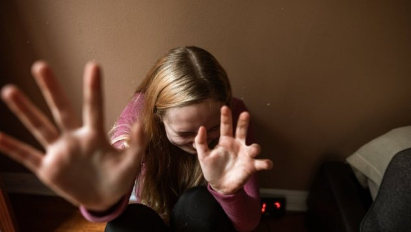 Σε κατάσταση σοκ 23χρονη- Άνδρας άρχισε να αυνανίζεται μπροστά της στην μέση του δρόμου