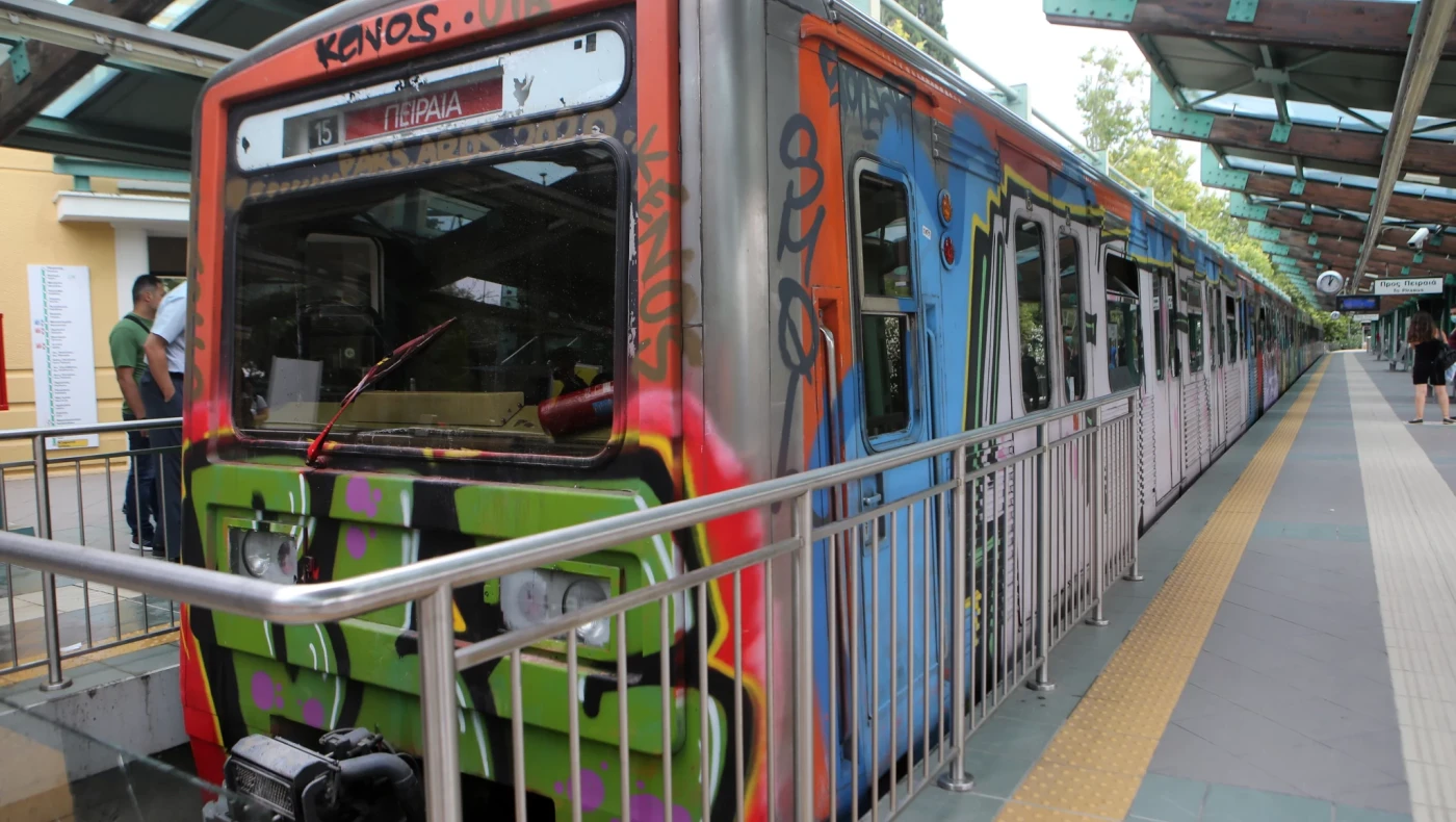 Διαμελίστηκε η γυναίκα που έπεσε στις γραμμές του ΗΣΑΠ στα Άνω Πατήσια