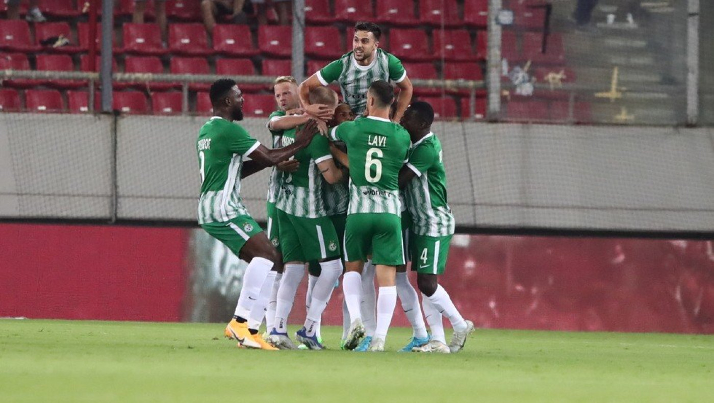 Ολυμπιακός: Εντονες αποδοκιμασίες σε Μαρτίνς και παίκτες, επόμενος αντίπαλος η Σλόβαν