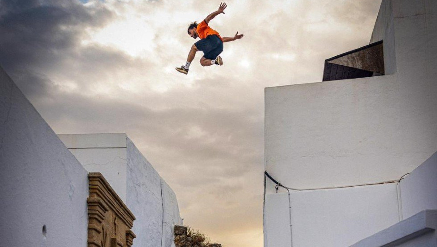 Μίμης Θεοδωρίδης: Το παρκούρ, η τριπλή πιρουέτα και ο... Κυρσανίδης