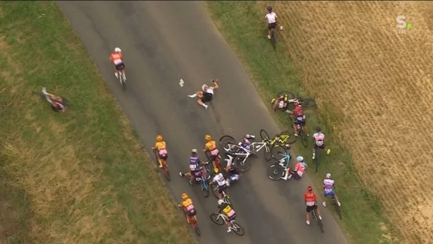 Ποδηλατικός Γύρος Γαλλίας: Σοβαρό ατύχημα στο 2ο ετάπ γυναικών