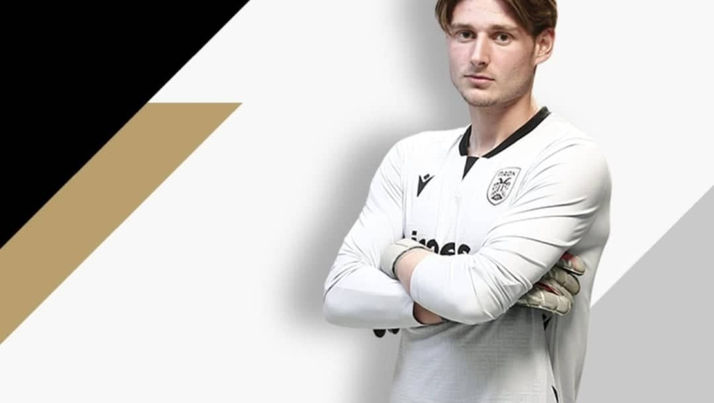 Επαγγελματικό συμβόλαιο στον Νικολακούλη