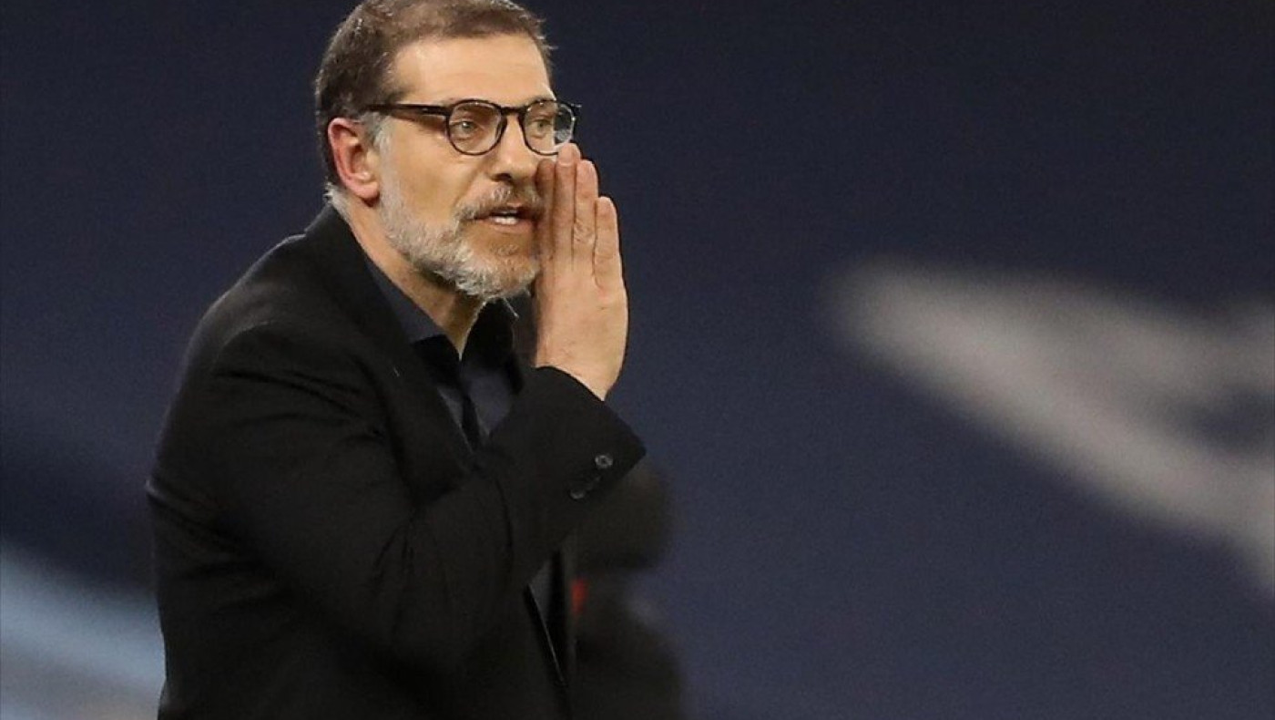 Ολυμπιακός για αντι-Μαρτίνς: Κοιτάει Μπίλιτς, πιο εφικτός ο Κομπεράν