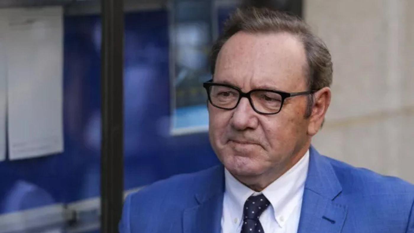 Η σειρά «House of Cards» ζητάει 31 εκατ. δολάρια από τον Κέβιν Σπέισι