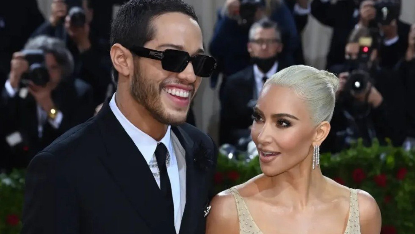 Τίτλοι τέλους για Κιμ Καρντάσιαν - Πιτ Ντέιβιντσον