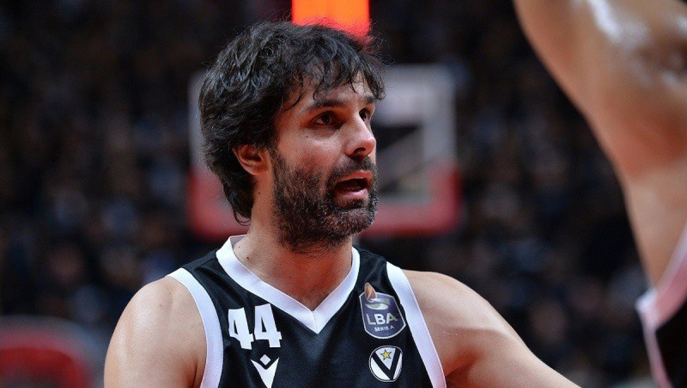 Η αντίδραση της συζύγου του Τεόντοσιτς για το κόψιμο από την εθνική