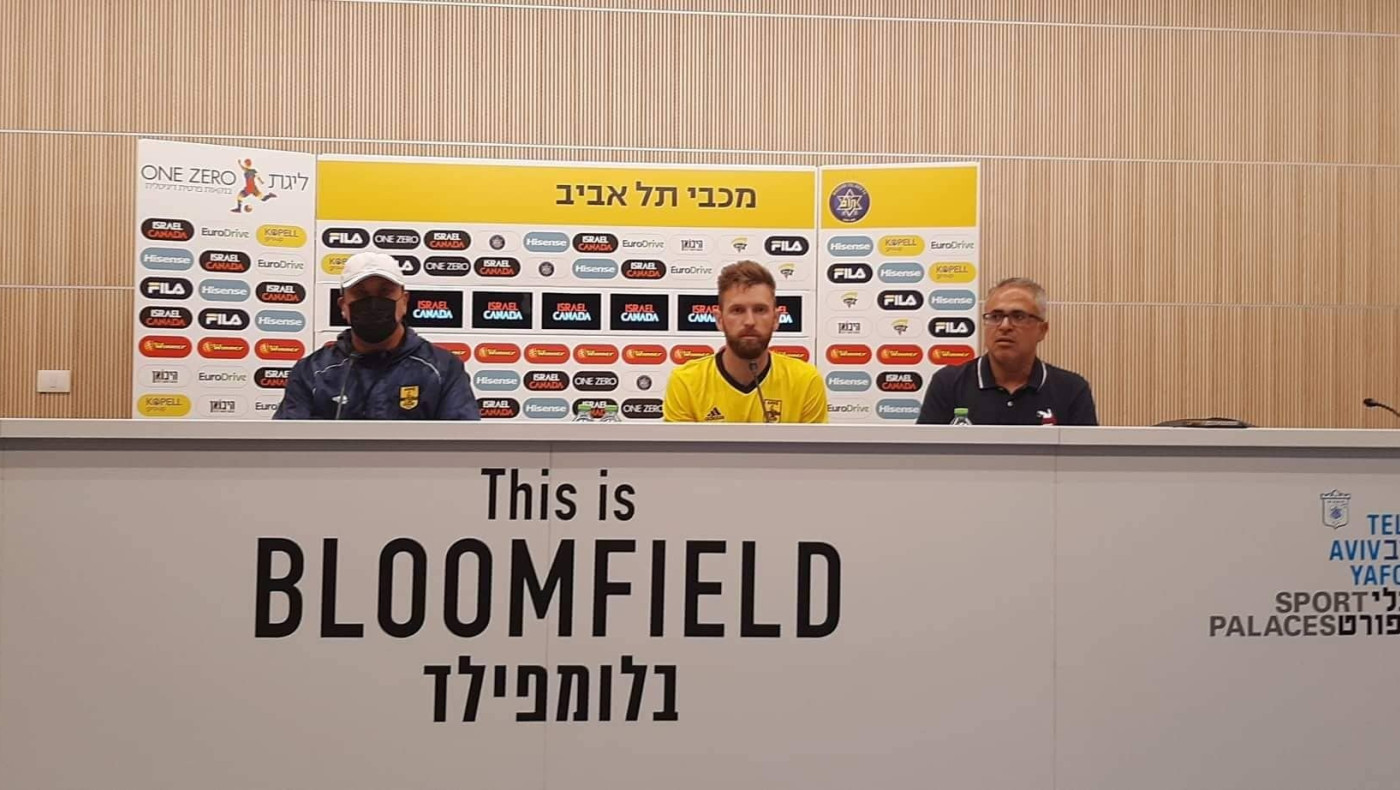 Μπούργος: «Ήρθαμε για να κερδίσουμε, 50-50 η πρόκριση»