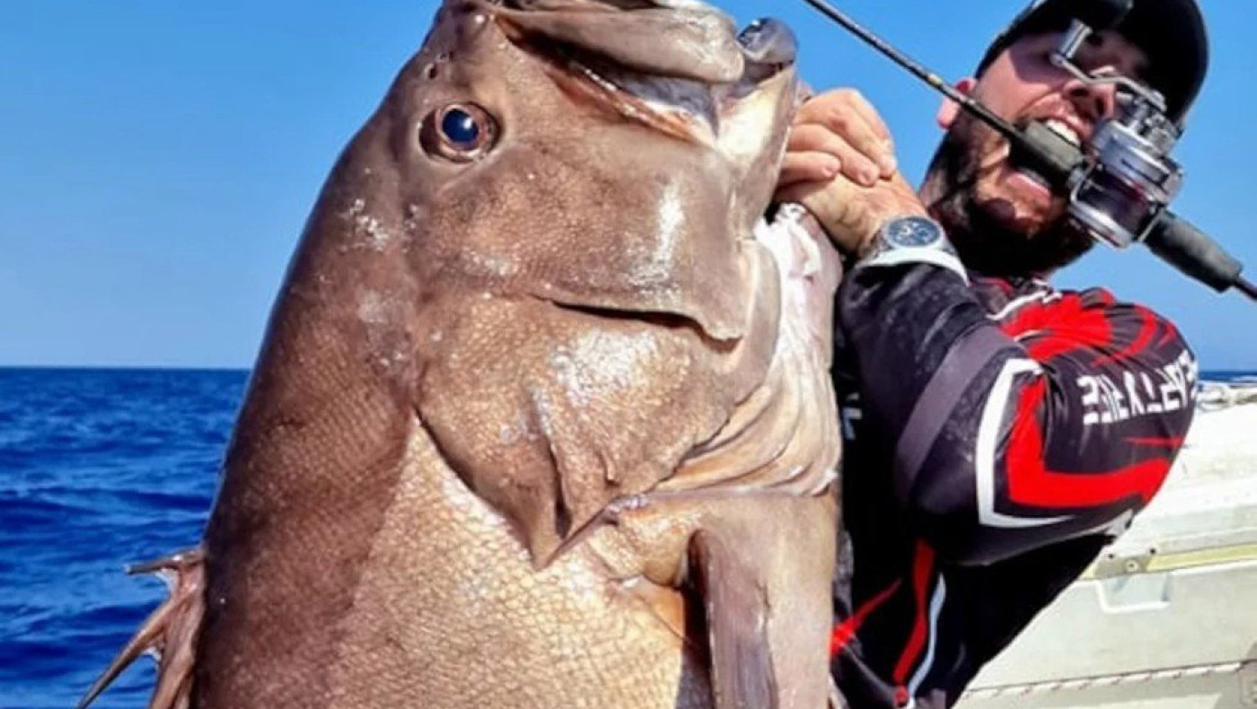 Χανιά: Ψαράς έπιασε βλαχοσφυρίδα πάνω από 40 κιλά!