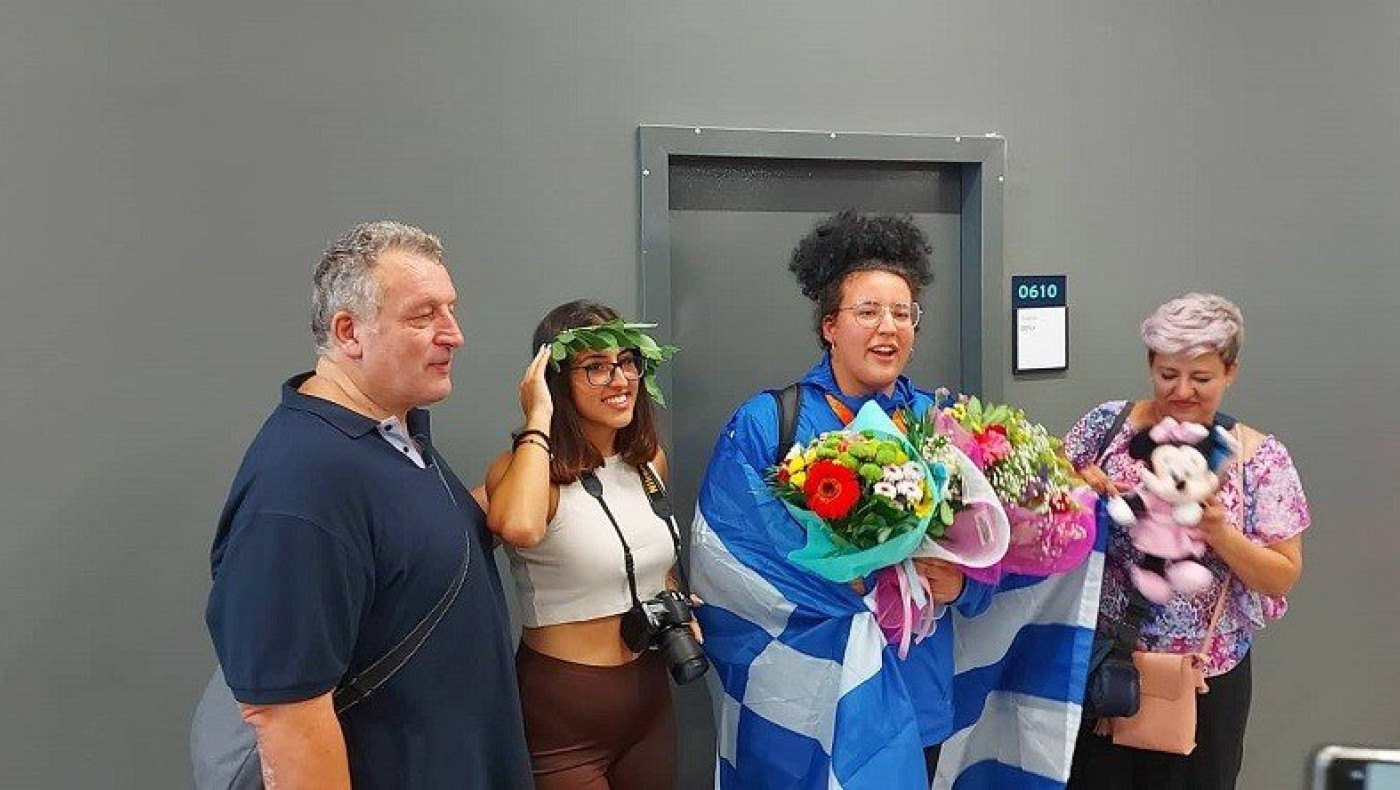 Θριαμβευτική υποδοχή στην ασημένια δισκοβόλο από τα Λαγυνά Αρετή Φιλιππίδου