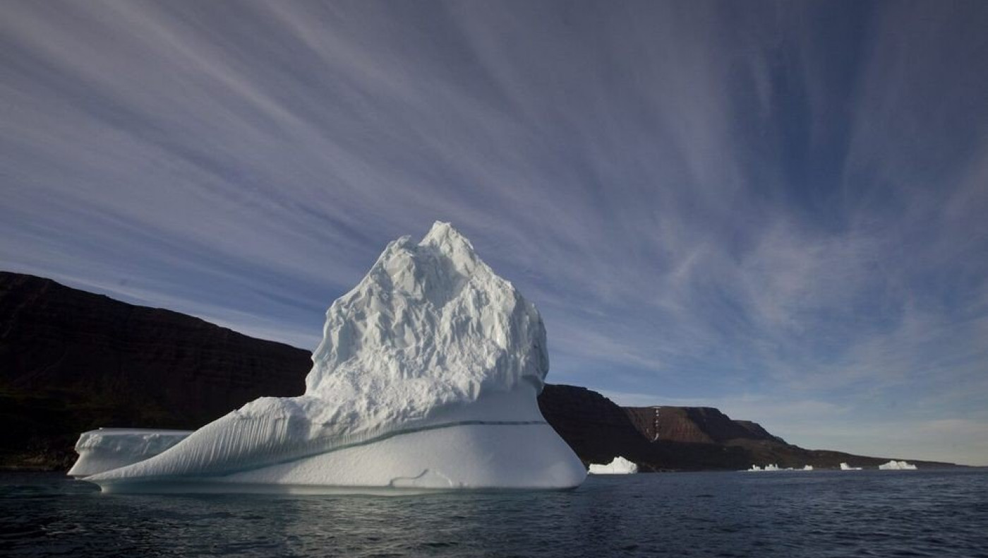 Τι δουλειά έχει ο Μπιλ Γκέιτς στη Γροιλανδία; Το «κυνήγι θησαυρού» των Κροίσων ενώ λιώνουν οι πάγοι