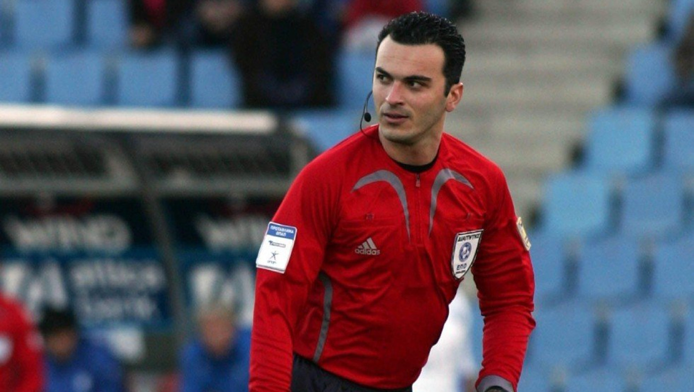 Σταυρίδης: «Πέναλτι το χέρι του Κάργα - Επιθετικό φάουλ το γκολ του Άμραμπατ»