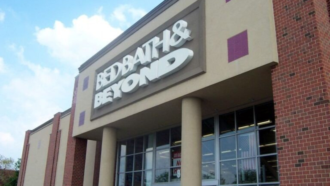 Πώς ένας 20χρονος έβγαλε 110 εκατ. στη μετοχή της Bed Bath & Beyond