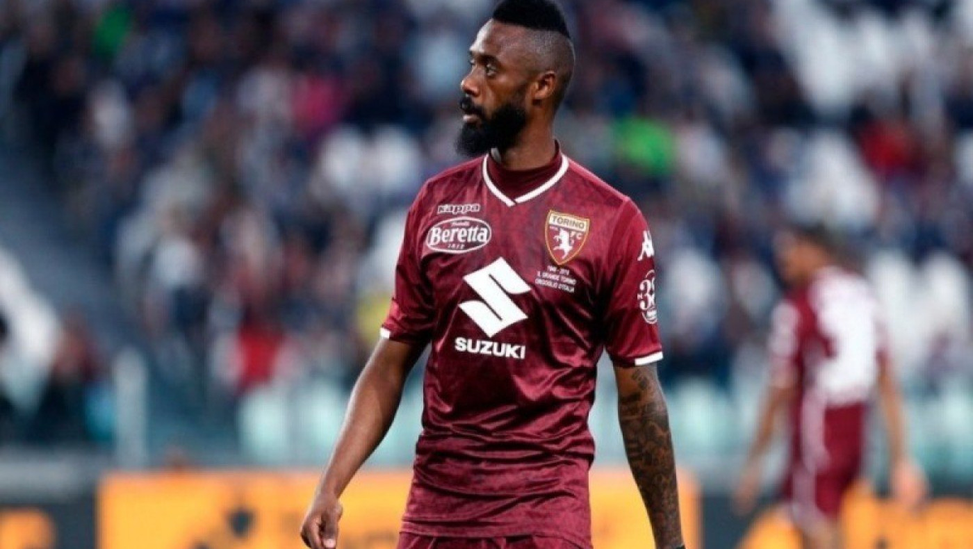 Στη σουίτα του Βικελίδης ο Νικολά Ενκουλού