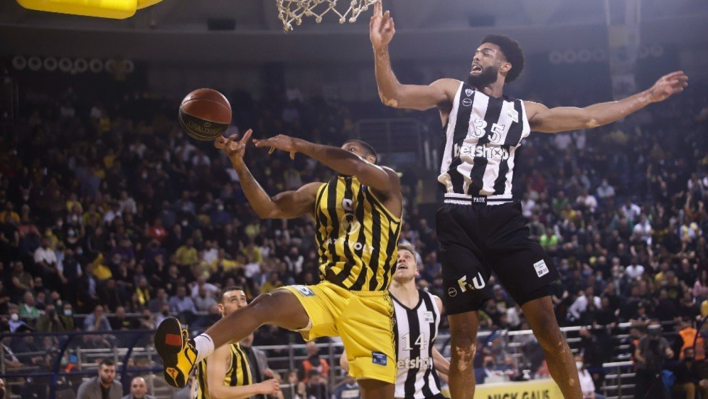 Ρένφρο: «Πέρσι ήμασταν σε δύσκολη θέση, υπήρχε πίεση, όμως τώρα ξεκινάμε από το μηδέν»