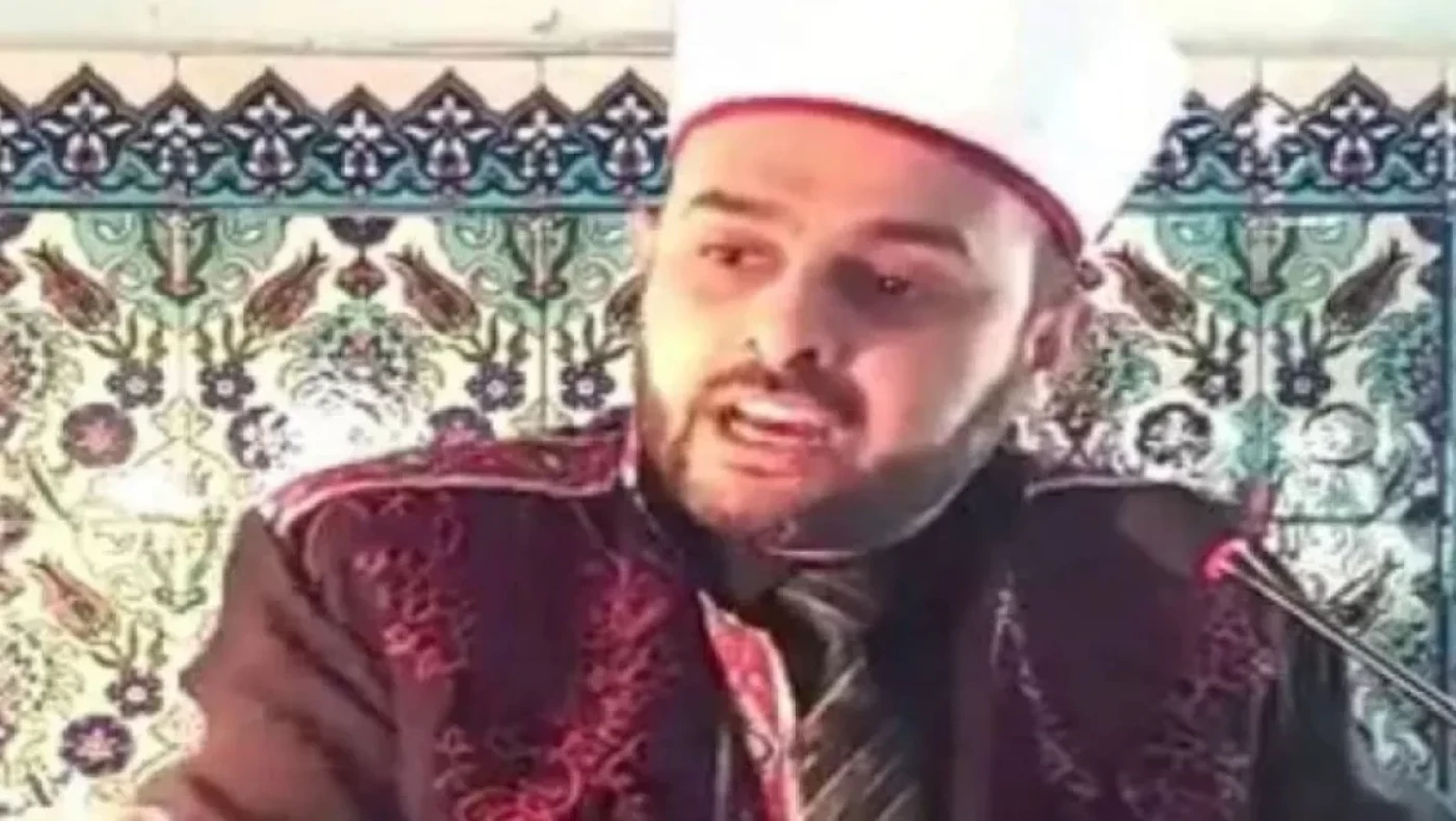 Ακραίο παραλήρημα Τούρκου ιμάμη: Oι γυναίκες που περπατούν μόνες είναι κρέας