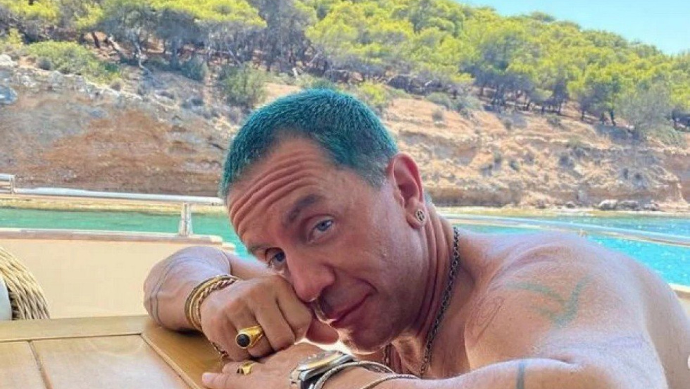 Ποιους μηνύει ο Γιώργος Μαζωνάκης: Στα «μαχαίρια» με την οικογένειά του για τον εγκλεισμό του