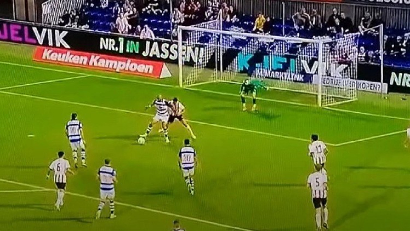 ﻿Βέλλιος: Τρεις ασίστ κι ένα δοκάρι στη νίκη της Τσβόλε! (vids)