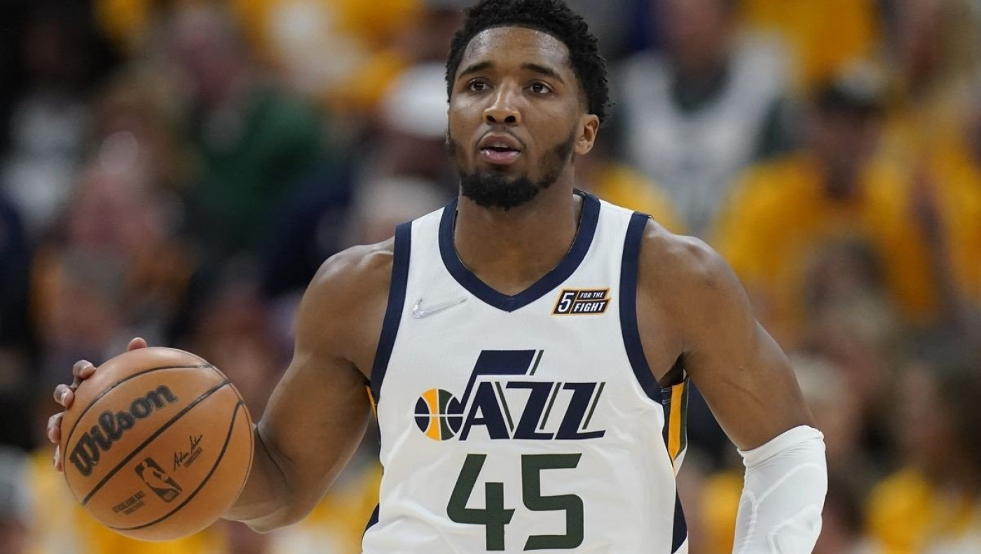 Απόλυτη ανατροπή στο NBA: Ο Ντόνοβαν Μίτσελ πάει στους Καβαλίερς με ανταλλαγή