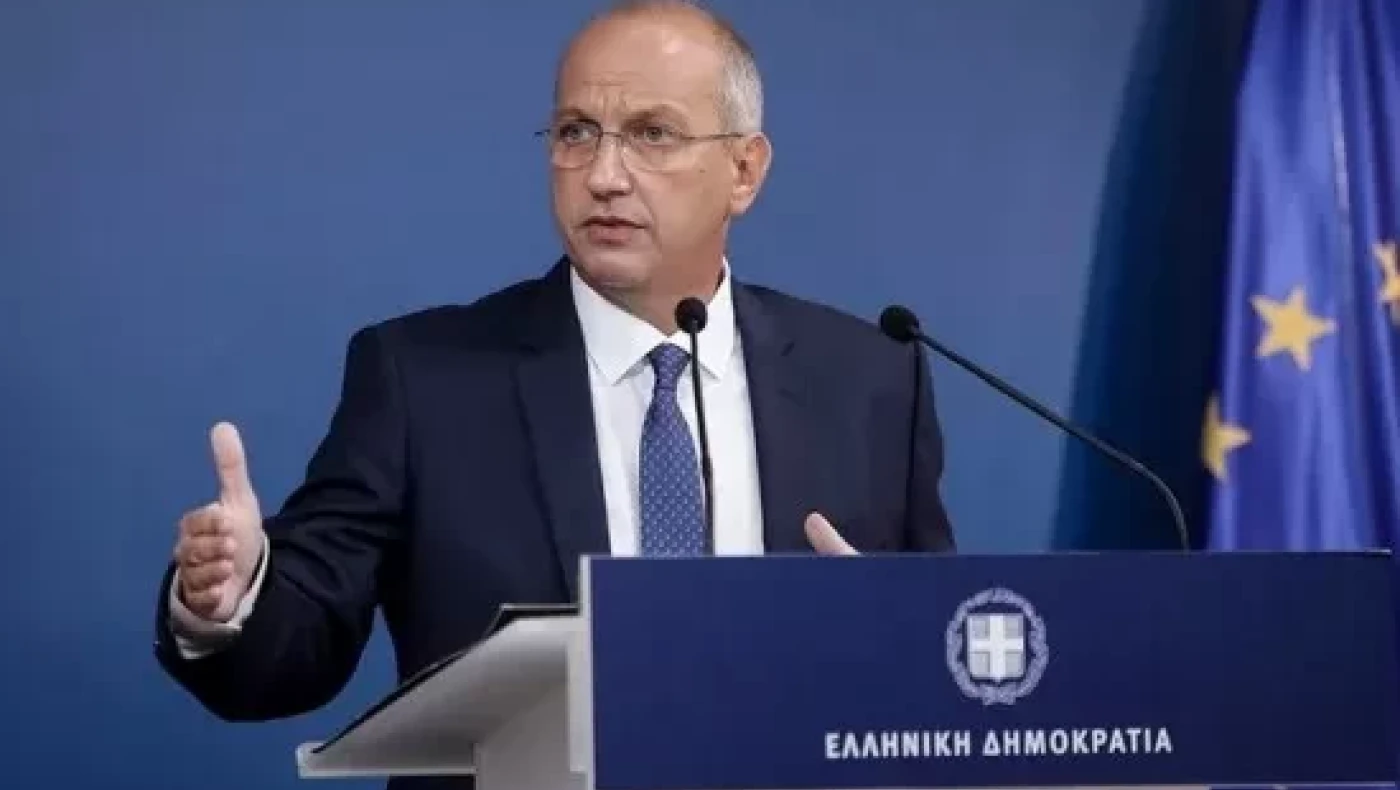 Ο Οικονόμου ξεκαθαρίζει: Καμία ελληνική αρχή δεν διαθέτει παράνομα λογισμικά