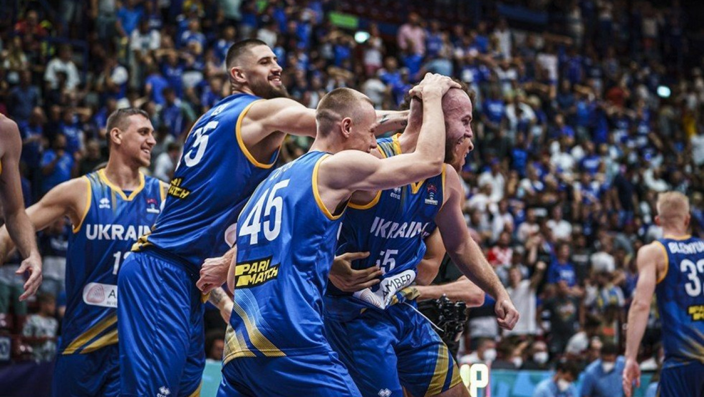 Eurobasket: Νίκη με ανατροπή στο τελευταία δεκάλεπτο για την Ουκρανία και αγκαλιά με την πρόκριση