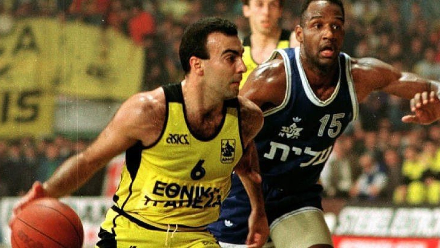 Η τελεία του Νίκου Γκάλη: Η ανακοίνωση που κανείς δεν ήθελε να διαβάσει