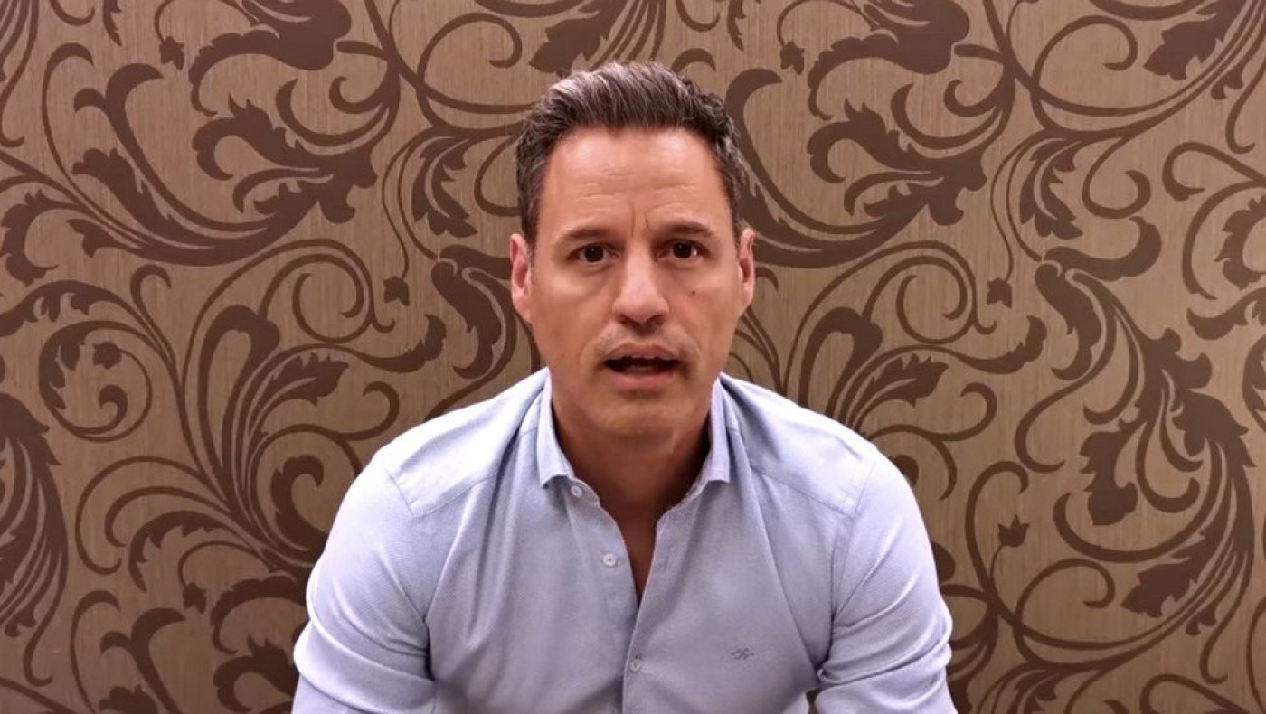 Πετράκος για Τσατσόπουλο: «Καημένε, ο σύγχρονος ξερόλας του 21ου αιώνα»