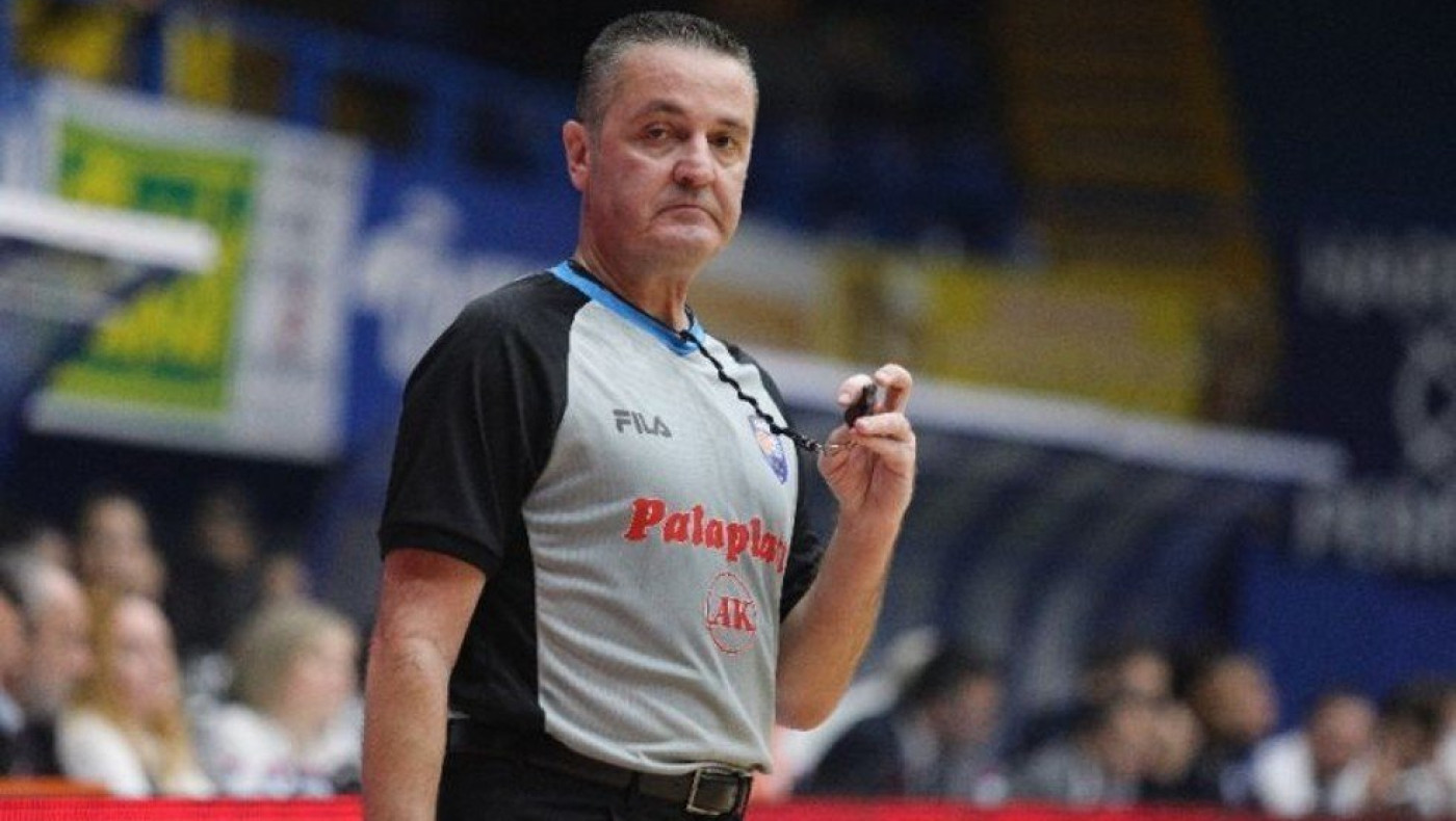 «Βαγγέλη χάσαμε...»: Τα πανηγυρικά (!) ποστ του Αναστόπουλου αμέσως μετά τον αποκλεισμό της Εθνικής